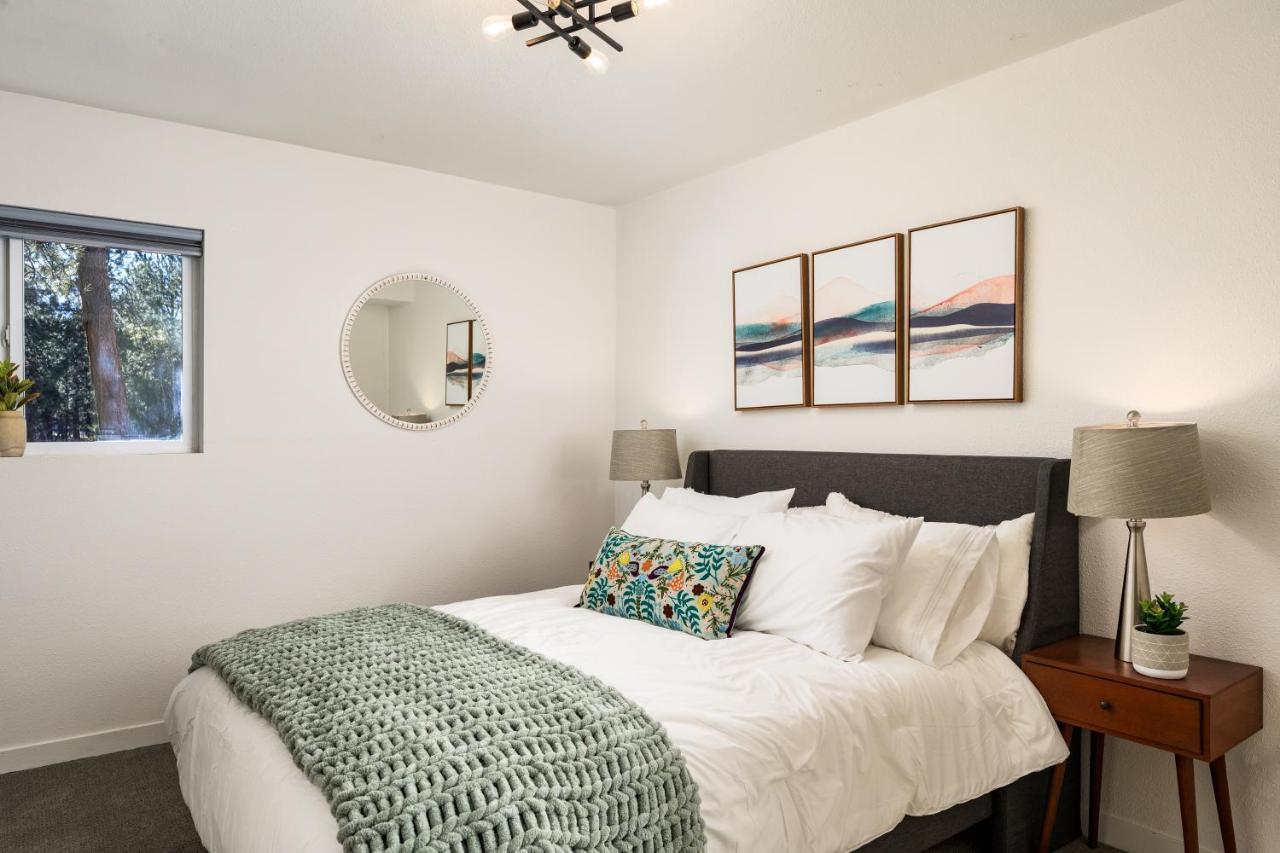 The Modern Mountaineer Villa Bailey Bagian luar foto