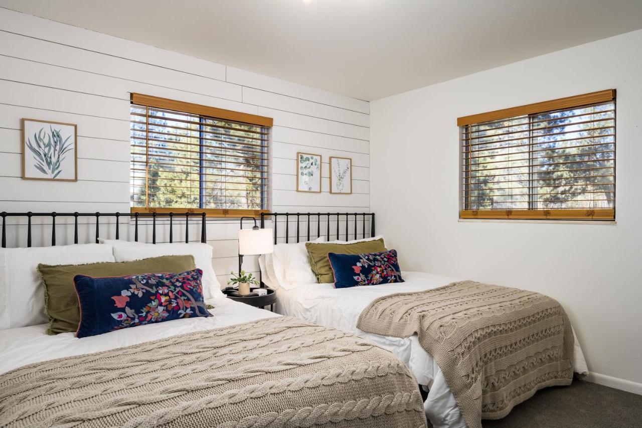 The Modern Mountaineer Villa Bailey Bagian luar foto